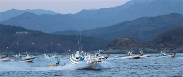 동해 최북단 저도어장 조업이 오는 8일부터 시작된다. 사진은 저도어장 출어 모습. (사진=강원도청 제공)